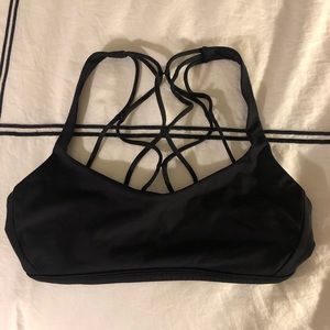 Lululemon sports bra